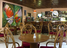 Hotel Mariposa Havana bar
